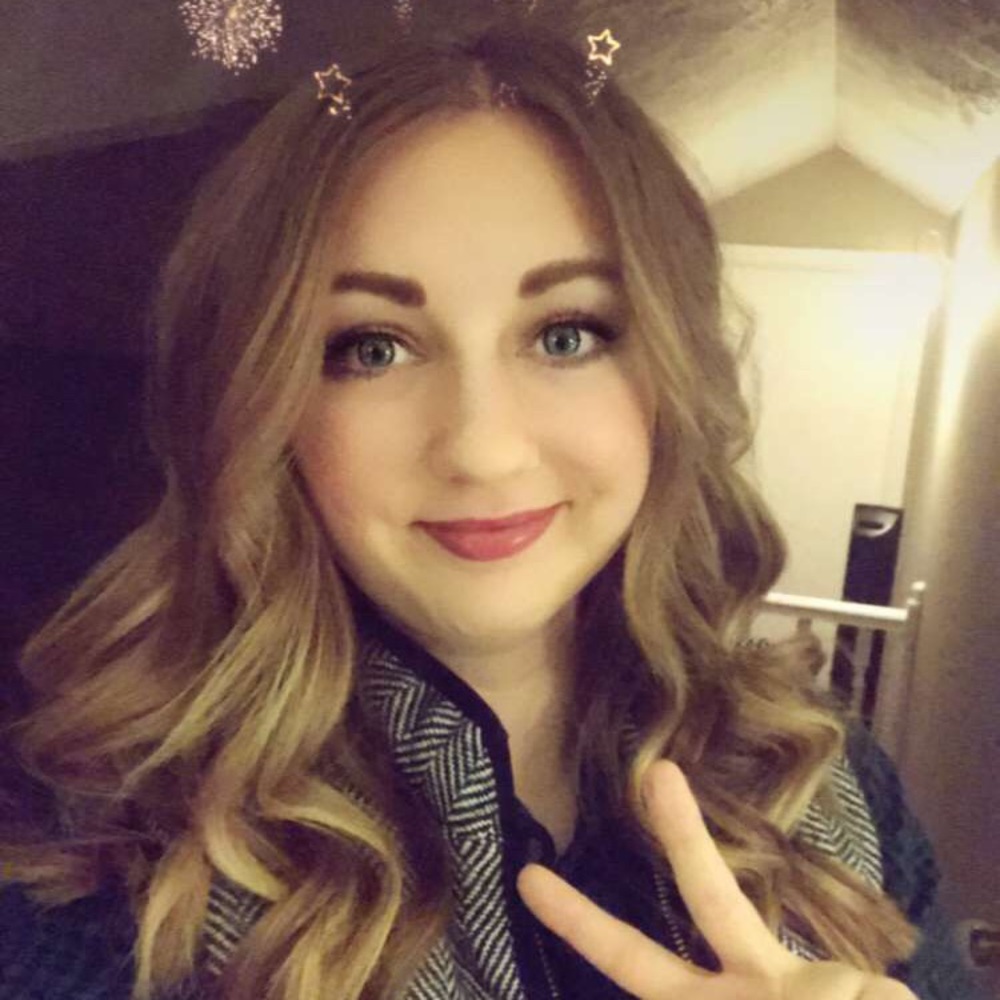 Meet your Posher, Olivia